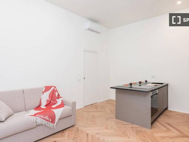Appartamento in affitto a Centro storico, Milano