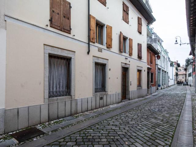 Appartamento in affitto a Borgo Poscolle, Reana Del Roiale