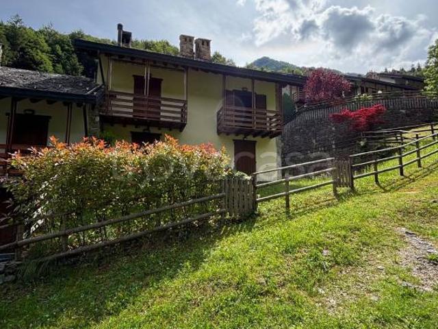 Monolocale in vendita a Comunità Montana della Valle Brembana, Cassiglio