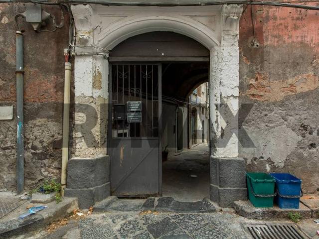 Monolocale in vendita a Centro storico, Catania