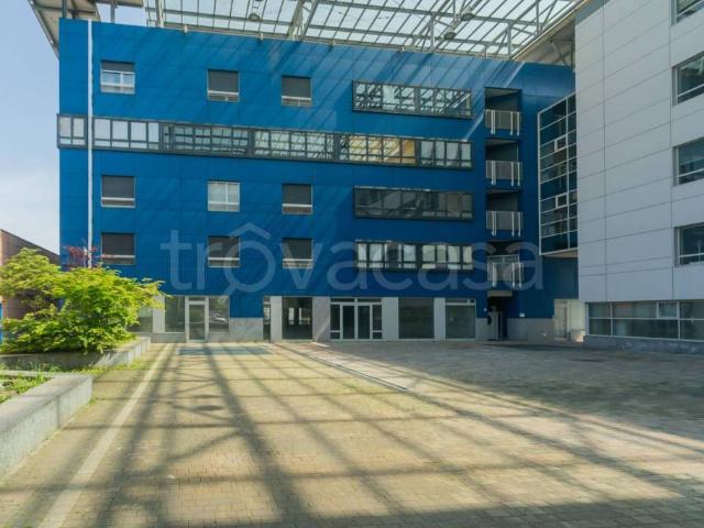 Monolocale in vendita a Ex Gavazzi, Desio