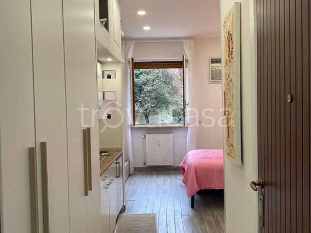 Monolocale in vendita a Washington, Milano
