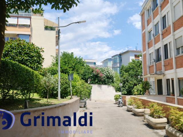 Monolocale in vendita a Napola, Campania