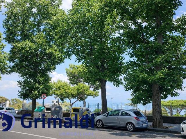 Monolocale in vendita a Municipalità 1, Napola