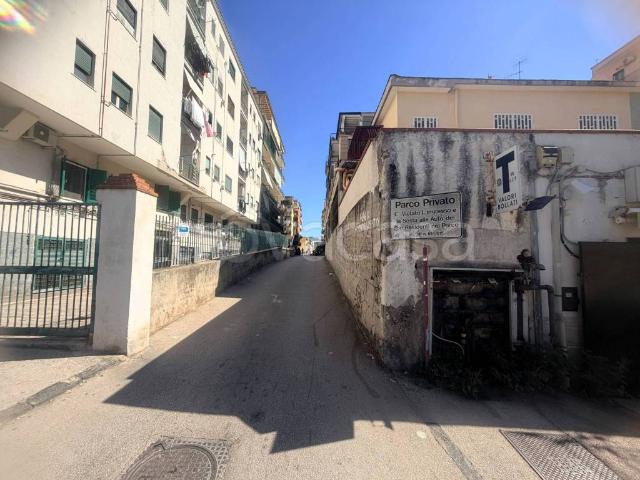 Monolocale in vendita a Bagnoli, Napoli