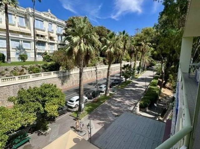 Monolocale in vendita a Ospedaletti, Liguria