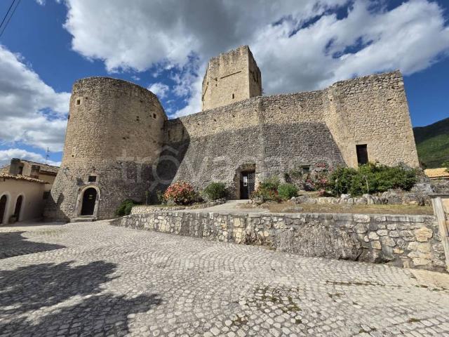 Monolocale in vendita a Pettorano Sul Gizio, Abruzzo