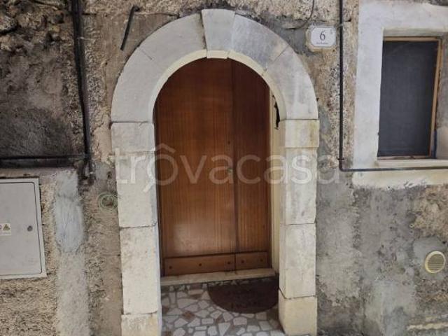 Monolocale in vendita a Pettorano Sul Gizio, Abruzzo