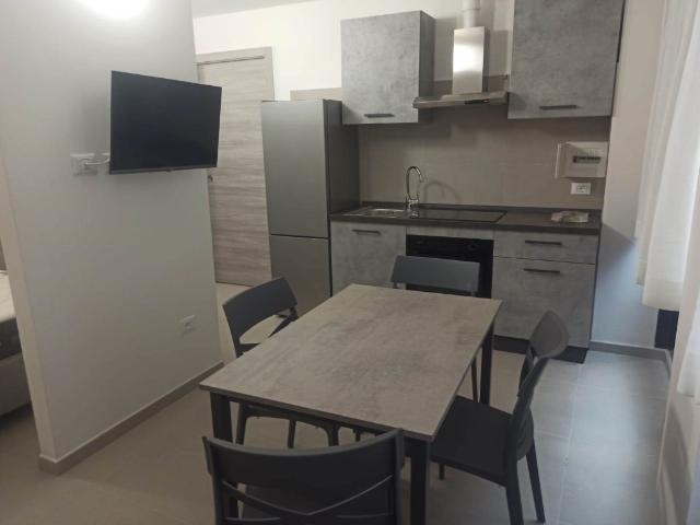 Studio in affitto a Prato, Le Badie
