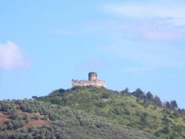 Rustico in vendita a Vignale, San Cipriano Picentino