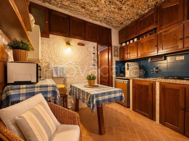Monolocale in vendita a Lerici, Levanto