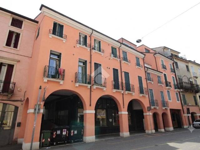 Monolocale in vendita a Vicenza, Veneto