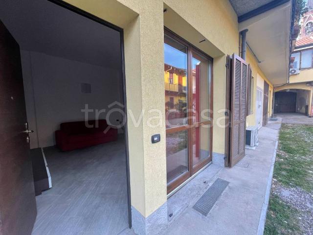 Monolocale in vendita a Villa Cortese, Lombardia