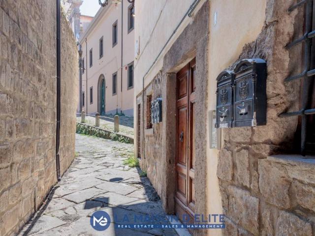 Monolocale in vendita a Viterbo, Lazio