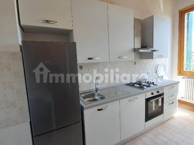 Appartamento in affitto a Lendinara, Veneto