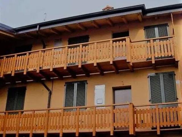 Appartamento in affitto a Solza, Lombardia