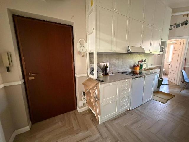Appartamento in affitto a Municipio 9, Milano