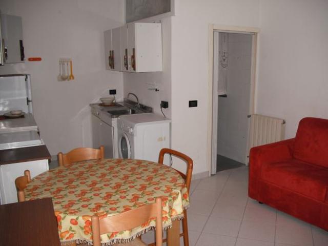 Monolocale in affitto a Pogliano Milanese, Lombardia