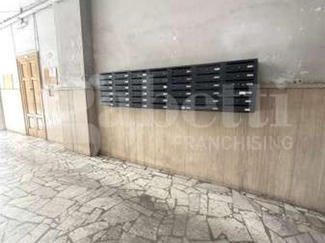Appartamento in affitto a Municipalità 3, Campania