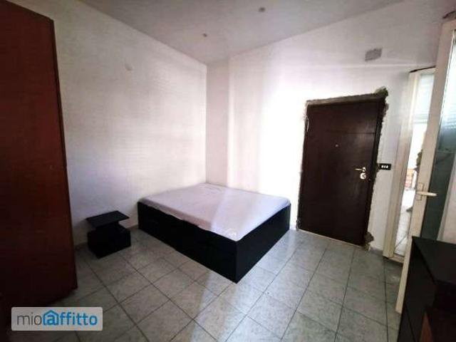 Appartamento in affitto a Municipalità 3, Campania