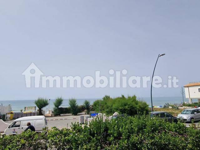 Appartamento in affitto a Lido di Latina, Latina