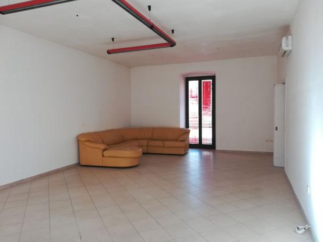 Ufficio in affitto a Casarano, Lecce