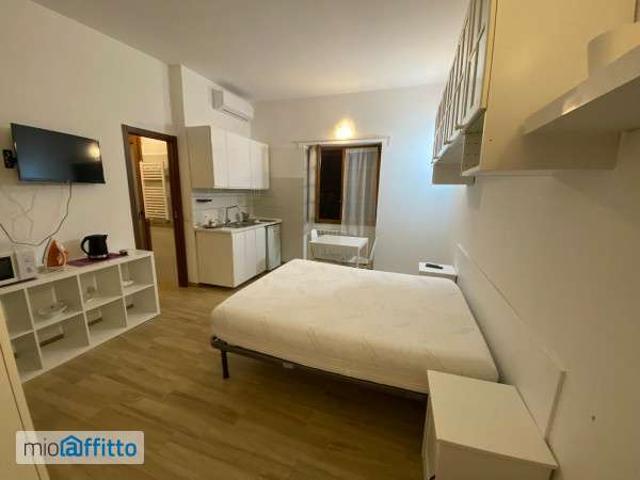 Appartamento in affitto a Municipio Roma VII, Roma Capitale