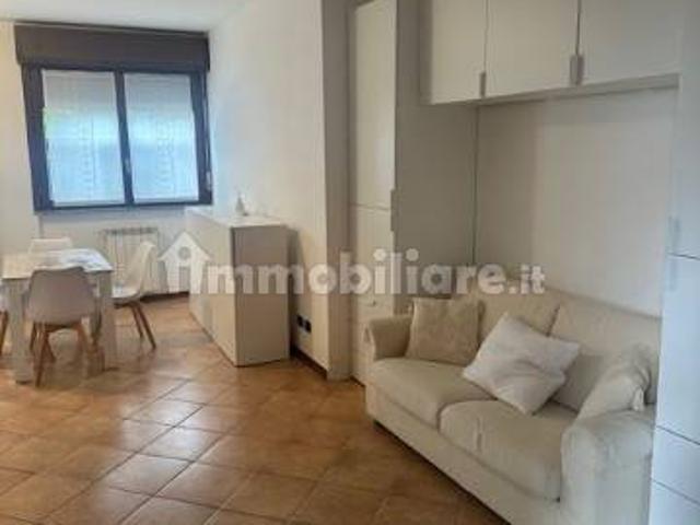 Appartamento in affitto a Malnate, Lombardia