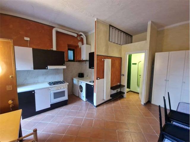 Appartamento in affitto a Borgovico, Como