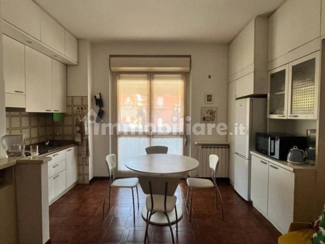 Appartamento in affitto a Oltresempione, Legnano