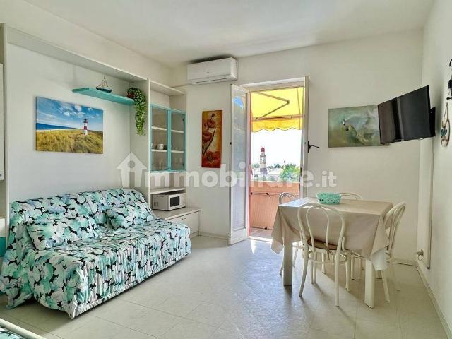 Appartamento in affitto a San Bartolomeo Al Mare, Liguria