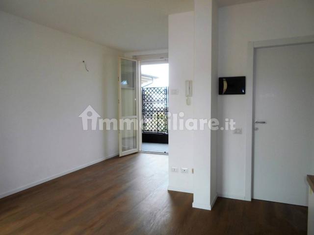 Appartamento in affitto a Galgiana, Casatenovo