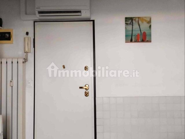 Appartamento in affitto a Puglia, Barletta-andria-trani