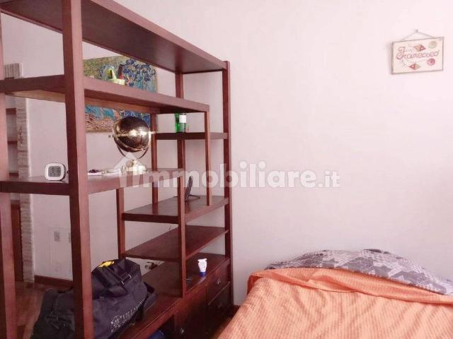 Appartamento in affitto a Regina Pacis, Rieti