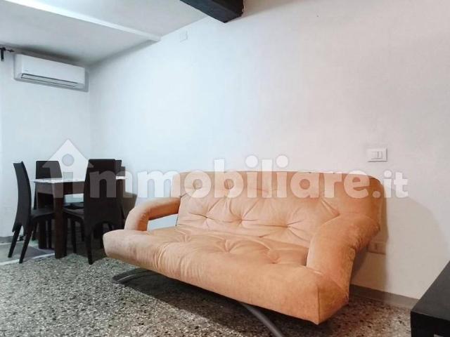 Appartamento in affitto a Fabbrica, Carrara