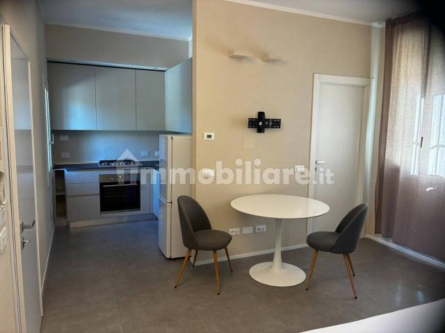 Appartamento in affitto a Santo Stefano, Bologna