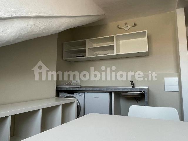 Appartamento in affitto a Circoscrizione 4, Piemonte