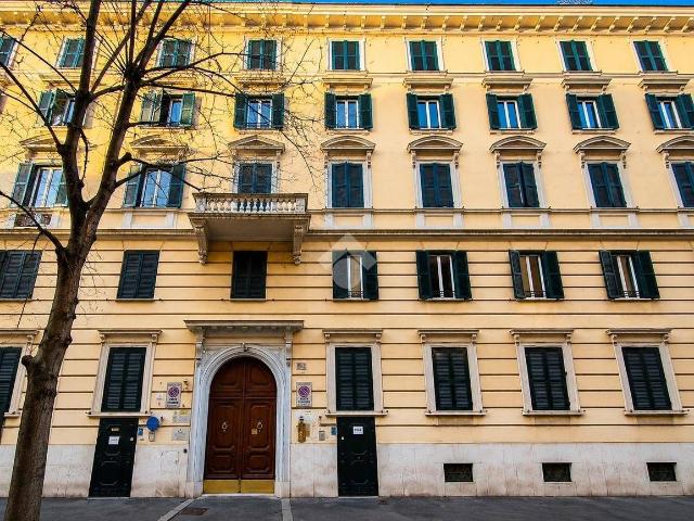Appartamento in affitto a Municipio Roma I, Roma Capitale