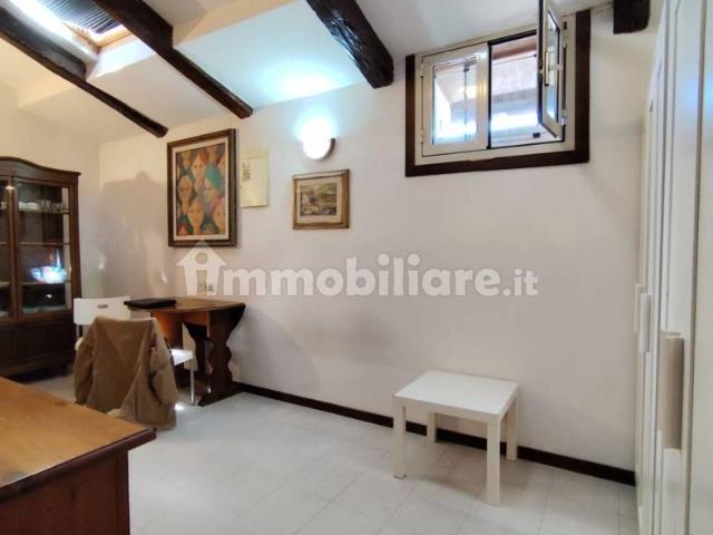 Appartamento in affitto a Municipio Roma I, Roma Capitale