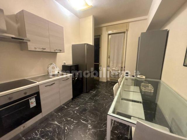 Appartamento in affitto a Zona Centro, Brescia