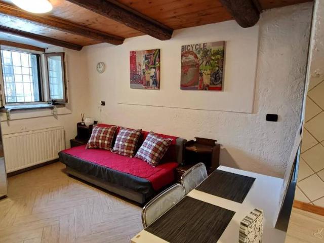 Appartamento in affitto a Campiedi, Dongo