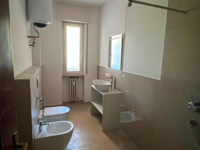 Appartamento in affitto a Sud-Ovest, Brenzone