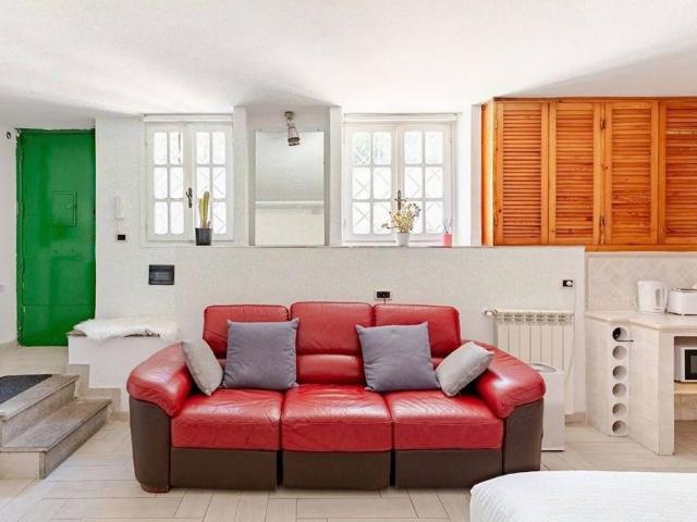 Appartamento in affitto a Casal Palocco, Roma