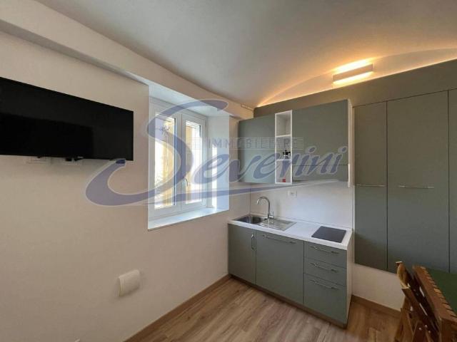 Appartamento in affitto a Locate Varesino, Lombardia