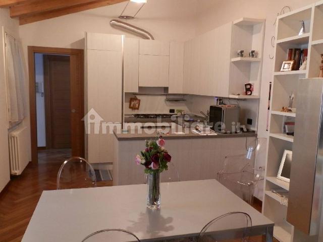 Appartamento in affitto a Revellino, Lodi