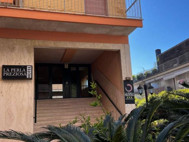Appartamento in affitto a Borgo Cartaro, Marche