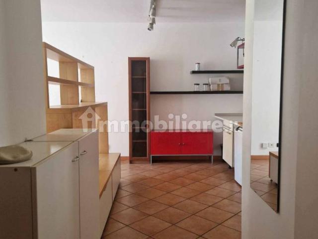 Appartamento in affitto a Cascina Bazzana, Assago
