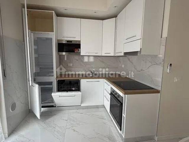 Appartamento in affitto a Sud-Ovest, Brenzone