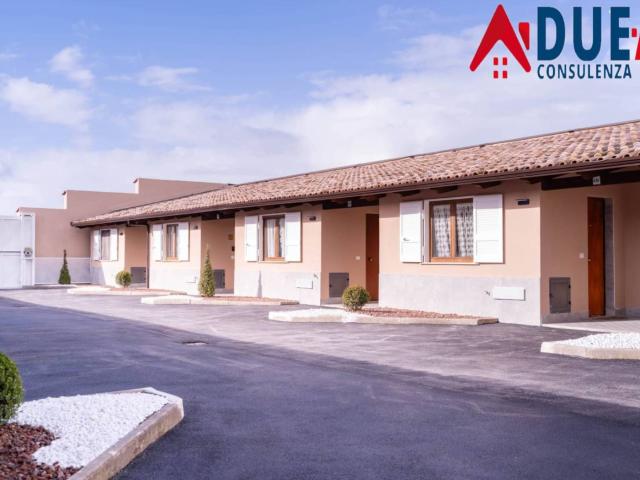 Appartamento in affitto a Canosa, Giugliano In Campania