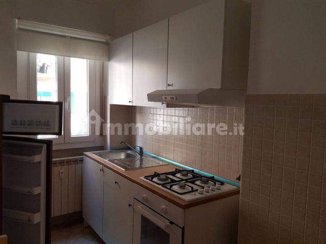 Appartamento in affitto a Quartiere Pasubio, Cesano Boscone